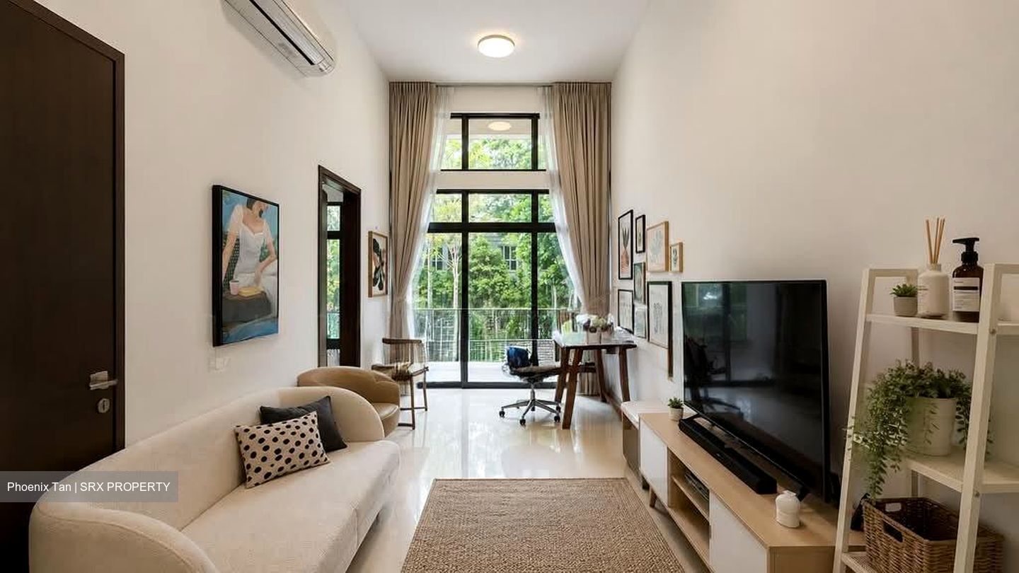 Tropika East (D14), Condominium #566319491